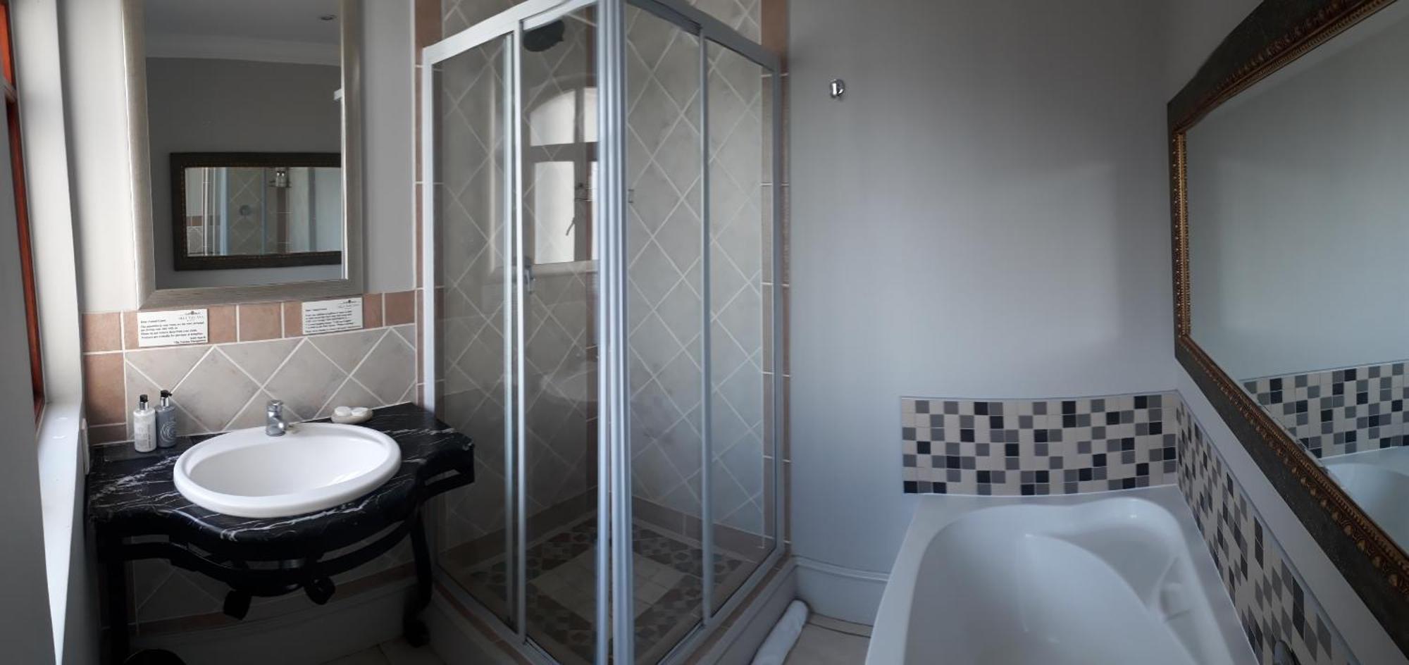 Villa Tuscana Port Elizabeth Room photo